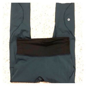 Lululemon leggings size 4